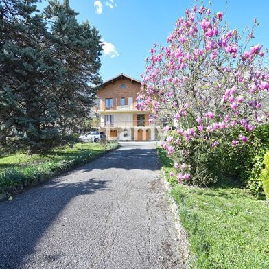 Maison 8 pièces 548000 €