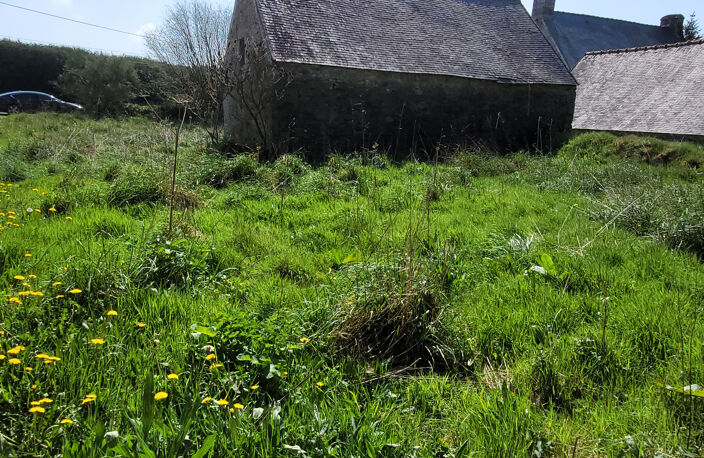 Jolie bergerie en pierre à rénover, sur terrain clos et plat — photo 4