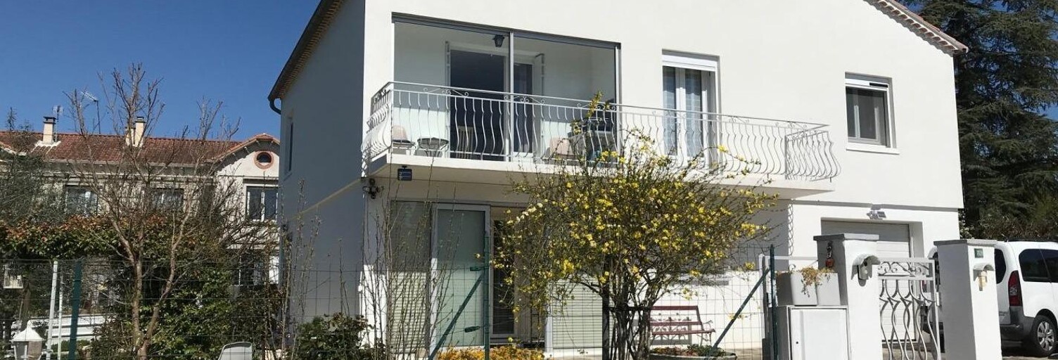 Maison 8 Pièces 105 m² à vendre à Saint-Julien-les-Rosiers (30340)