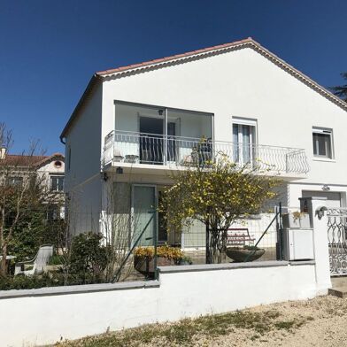 Maison 8 pièces 253000 €