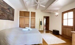Maison 8 Pièces 200 m² à vendre à Arles (13200)