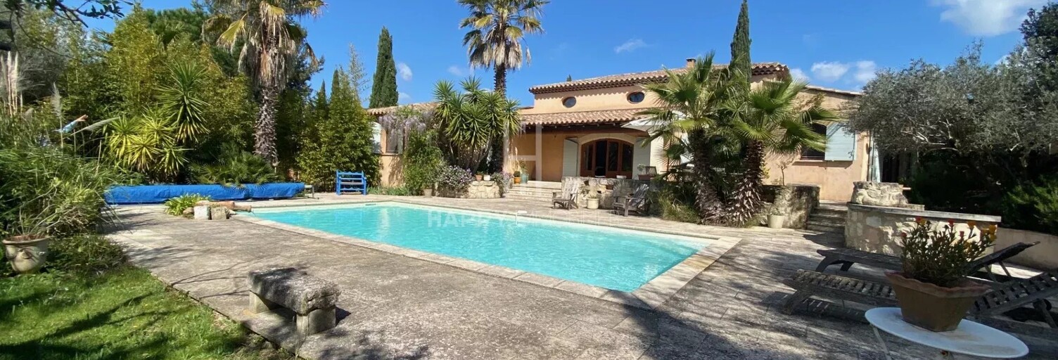 Maison 8 Pièces 200 m² à vendre à Arles (13200)