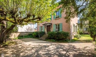 Maison 9 Pièces 230 m² à vendre à Villefranche-sur-Saône (69400)