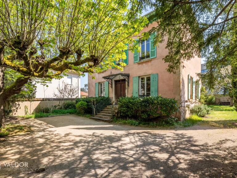 MAISON DE MAÎTRE T8 CENTRE VILLEFRANCHE — photo 1