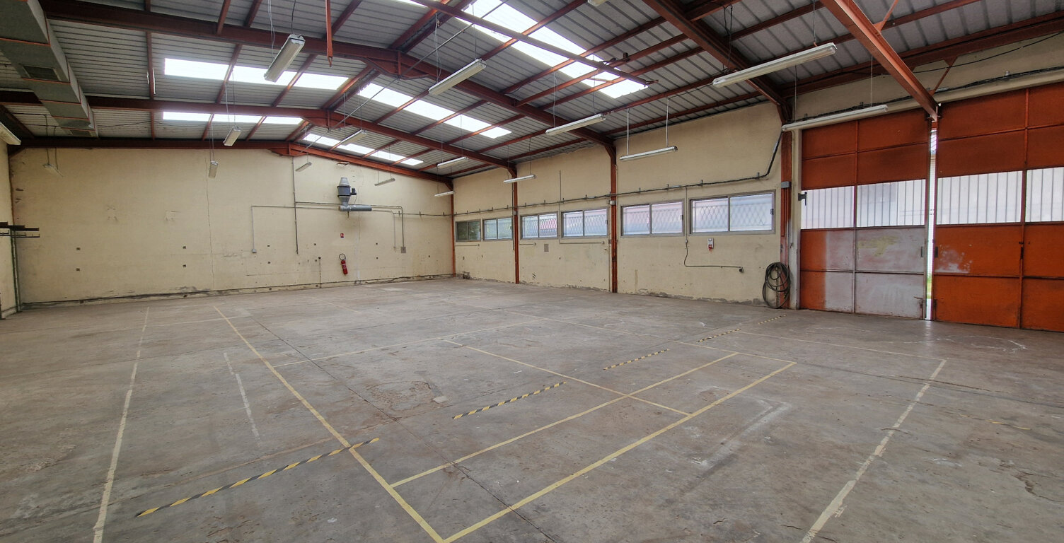 PLAN DES QUATRE SEIGNEURS - Local d'activités 625 m2 — photo 1
