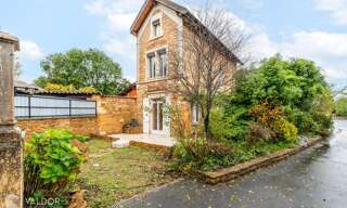 Maison 7 Pièces 295 m² à vendre à Porte des Pierres Dorées (69400)