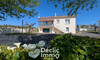 Maison 6 Pièces 205 m² à vendre à Trois-Palis (16730)
