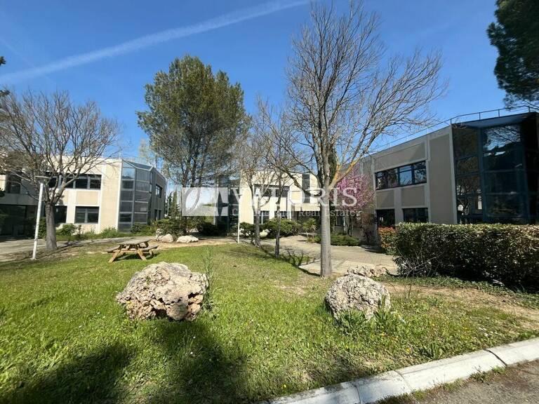 BUREAUX à LOUER — photo 1