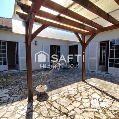 Maison 9 pièces 165000 €