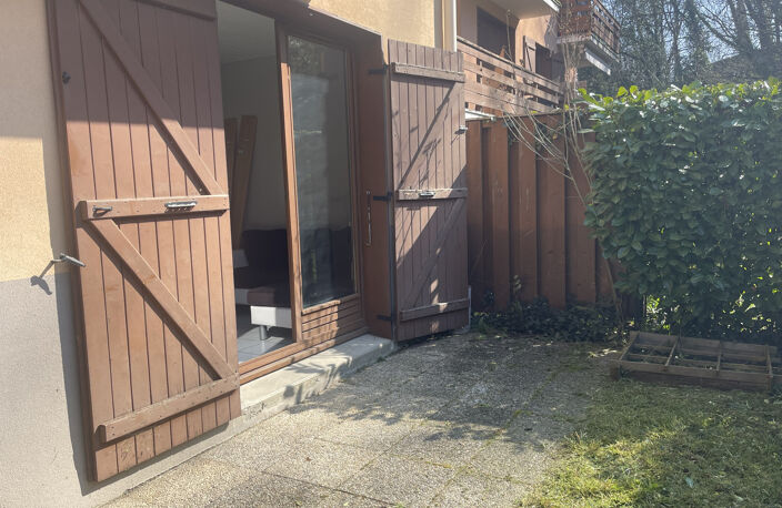 APPARTEMENT  T1 BIS REZ DE JARDIN AU CALME — photo 4