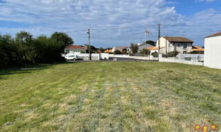 Terrain  932 m² à vendre à Les Sables-d'Olonne (85180)