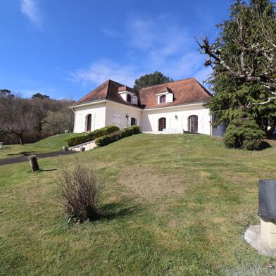 Maison 6 pièces 945000 €