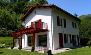 Maison 5 Pièces 154 m² à vendre à Estérençuby (64220)