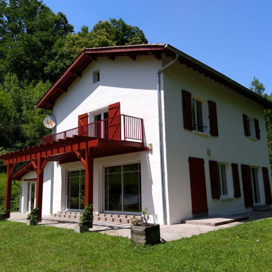 Maison 5 pièces 385000 €