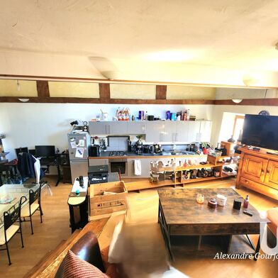 Immeuble  165000 €