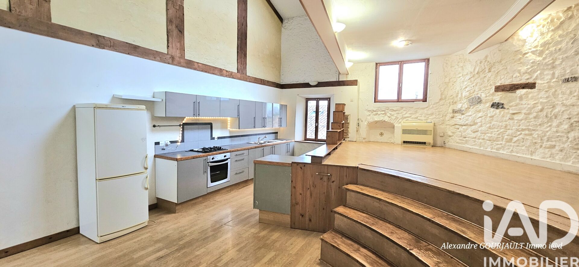 Vente Immeuble 100 m² - Photo 2