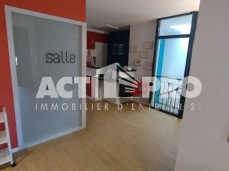 Bureaux à vendre — photo 1