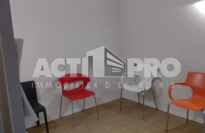 Bureaux à vendre — photo 2