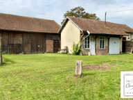 GRANGE ET ÉCURIE À CHARMONT SOUS BARBUISE PROCHE TROYES — photo 2
