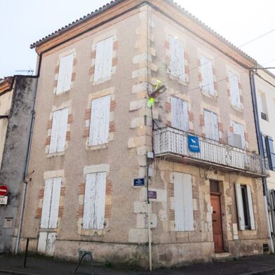 Immeuble  299900 €