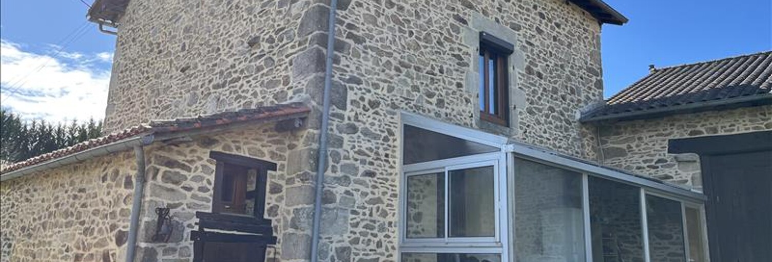 Maison 5 Pièces 99 m² à vendre à Peyrilhac (87510)