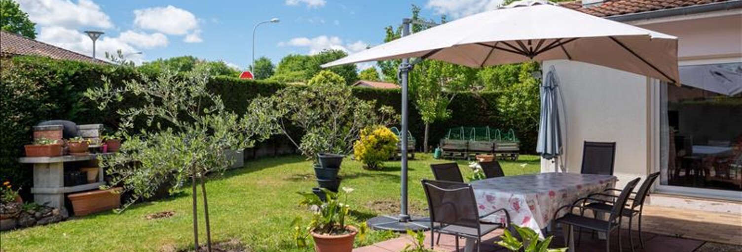 Maison 10 Pièces 190 m² à vendre à Saint-Pierre-du-Mont (40280)