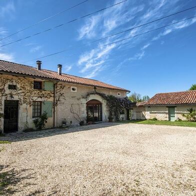 Maison 9 pièces 349169 €