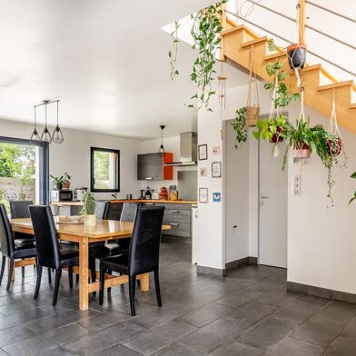 Maison 6 pièces 304990 €