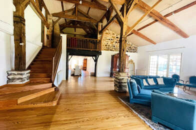 Maison 7 pièces 606500 €