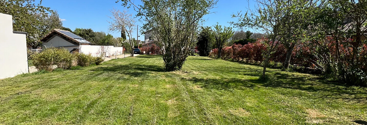 Terrain  743 m² à vendre à Cornebarrieu (31700)