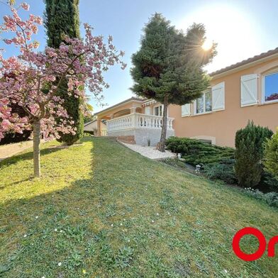 Maison 5 pièces 585200 €