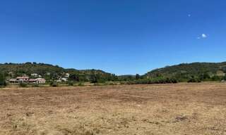 Terrain  838 m² à vendre à Vallon-Pont-d'Arc (07150)