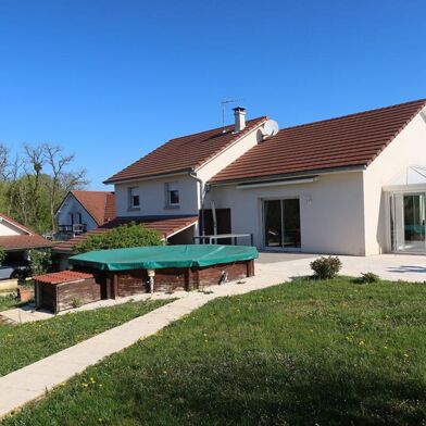 Maison 6 pièces 350000 €