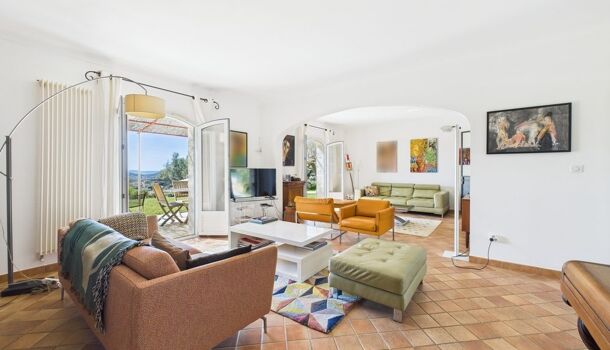 Villa / Maison 5 pièces  à vendre Afa 20167