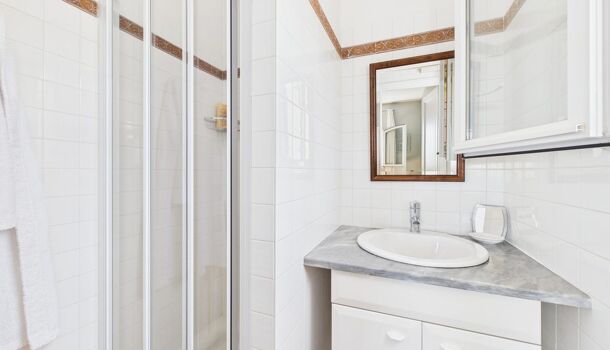 Villa / Maison 5 pièces  à vendre Afa 20167