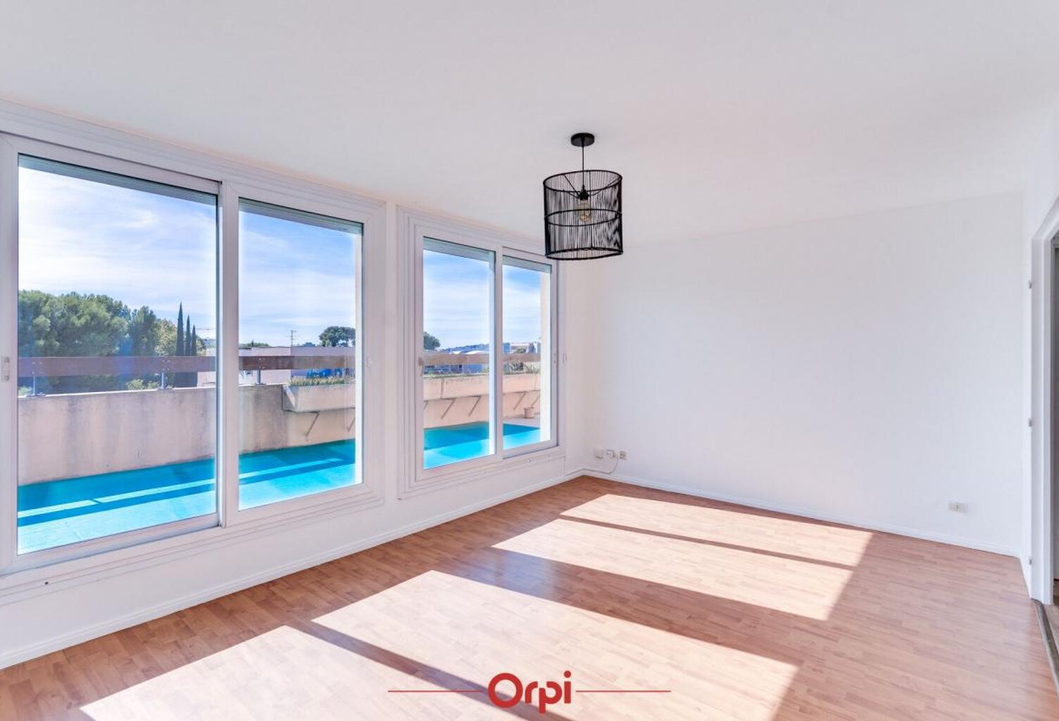 Appartement À Vendre — photo 1