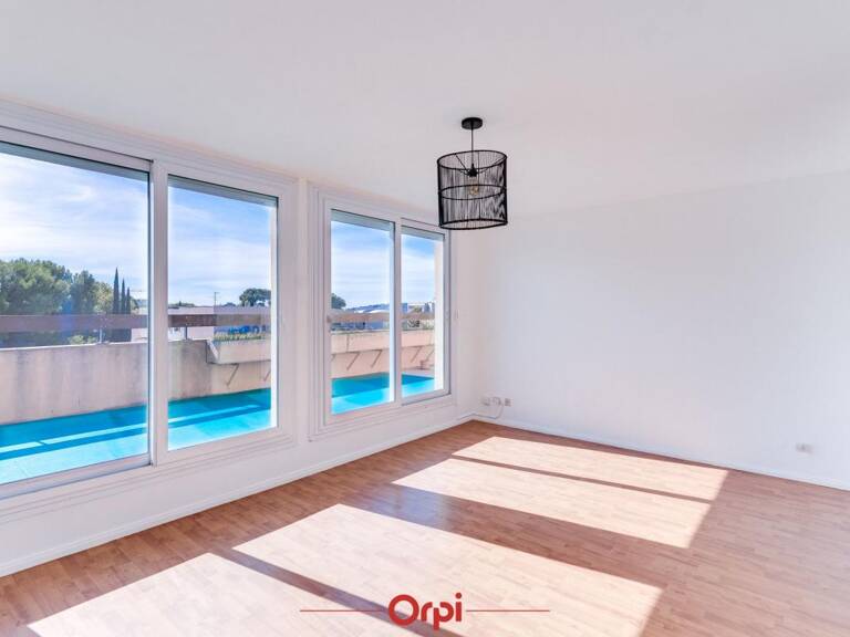 Appartement À Vendre — photo 1