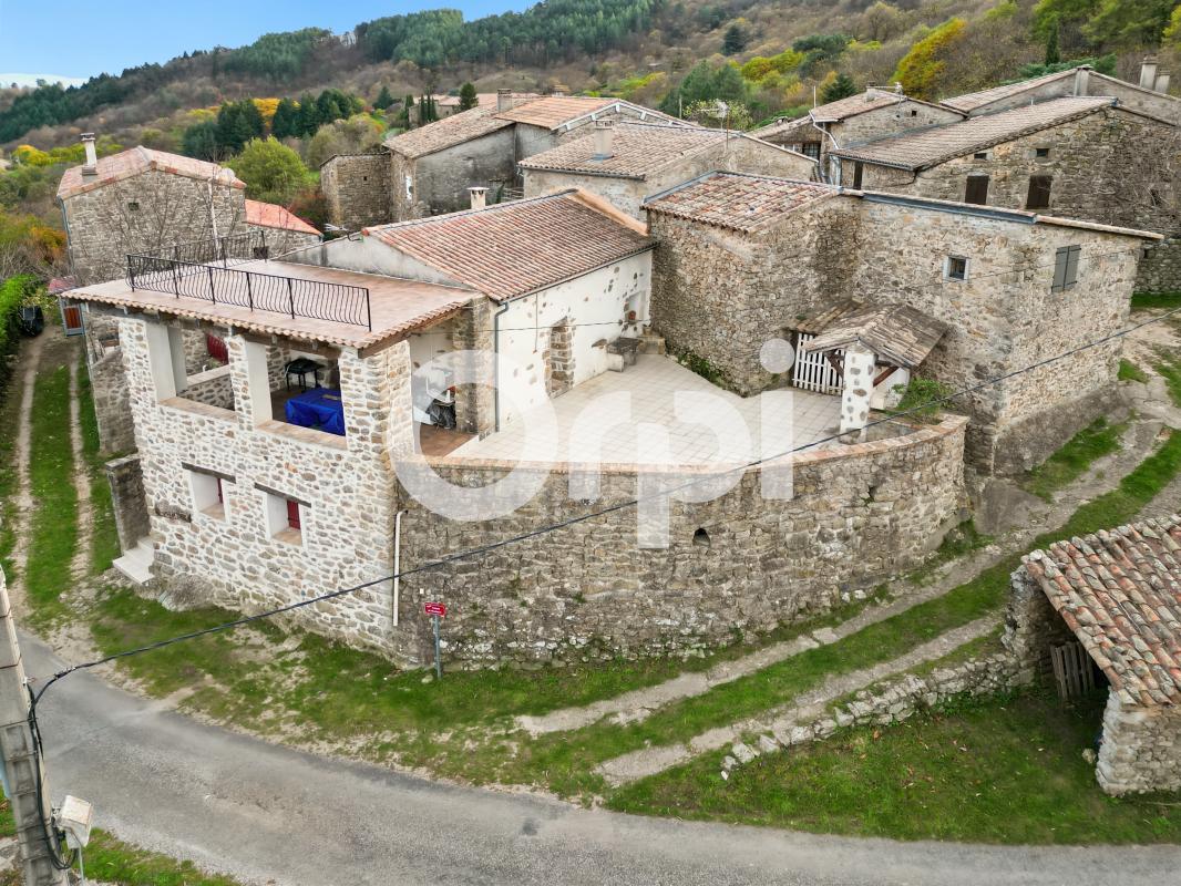 Villa / Maison  T5 à vendre Prunet 07110