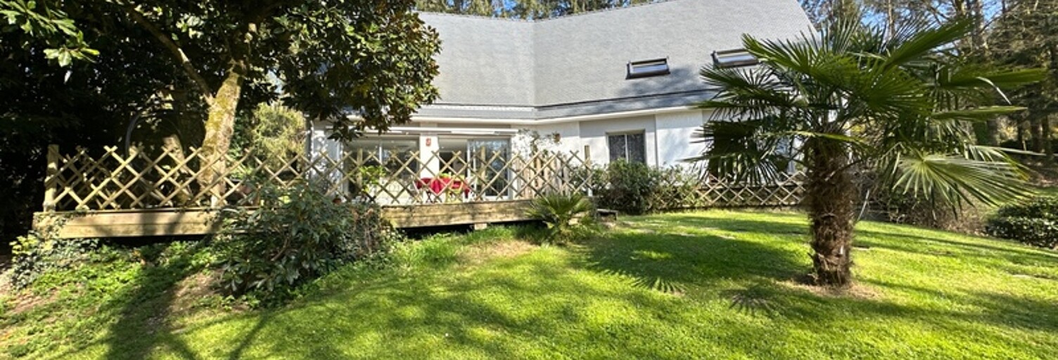 Maison 11 Pièces 233 m² à vendre à Plouay (56240)