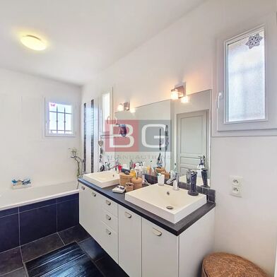 Maison 5 pièces 1890000 €