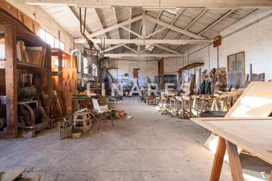 Local industriel  630000 €