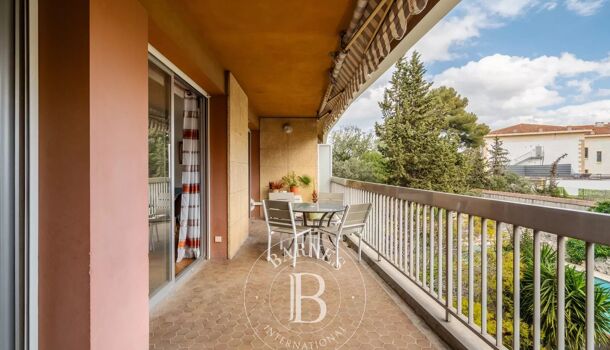 Appartement 5 pièces  à vendre Marseille 8eme 13008