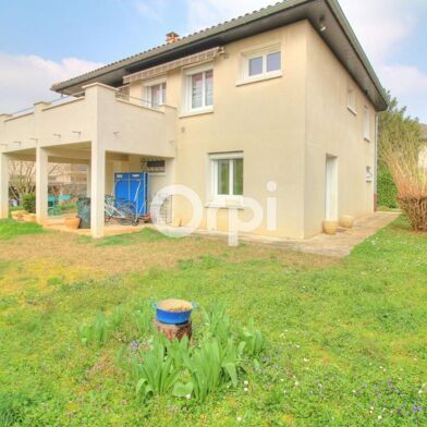 Maison 4 pièces 400000 €