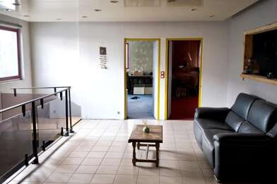 Appartement 5 pièces 200000 €