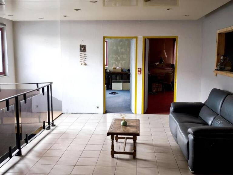 Appartement À Vendre — photo 1