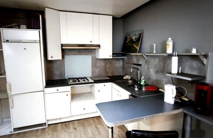 Appartement À Vendre — photo 2