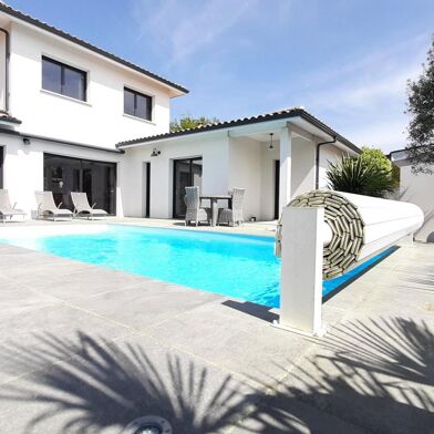 Maison 6 pièces 749000 €