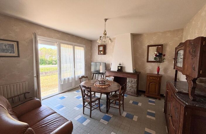 NARROSSE – MAISON 4 CHAMBRES – TERRAIN DE PLUS DE 3 000 M² – DÉPENDANCE – FORT POTENTIEL — photo 4