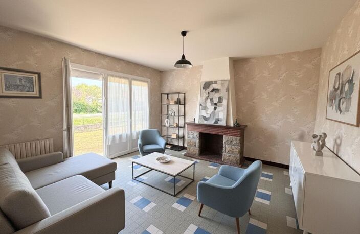 NARROSSE – MAISON 4 CHAMBRES – TERRAIN DE PLUS DE 3 000 M² – DÉPENDANCE – FORT POTENTIEL — photo 5