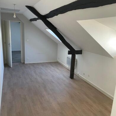 Appartement 2 pièces 376 €